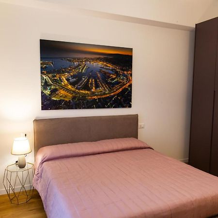 Appartamento Cristoforo Colombo Genoa Bagian luar foto
