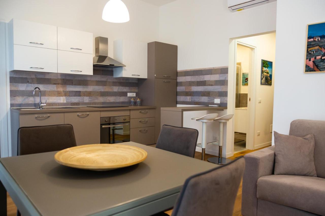 Appartamento Cristoforo Colombo Genoa Bagian luar foto