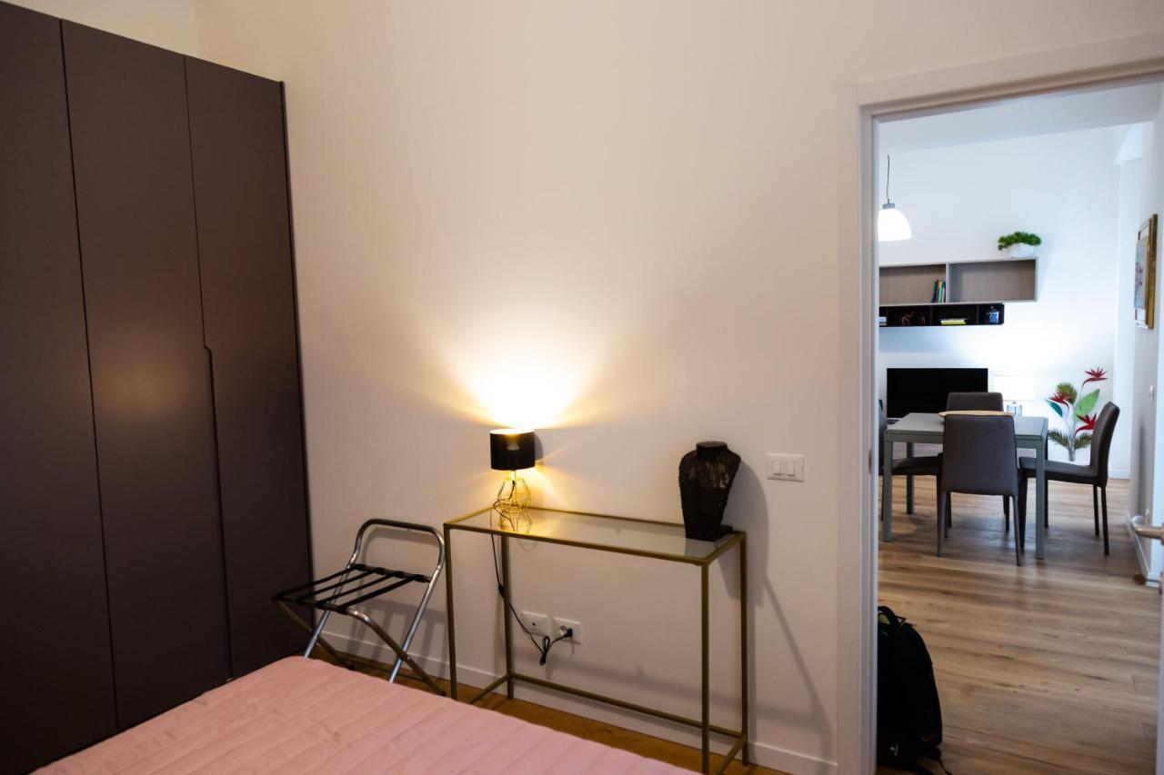 Appartamento Cristoforo Colombo Genoa Bagian luar foto